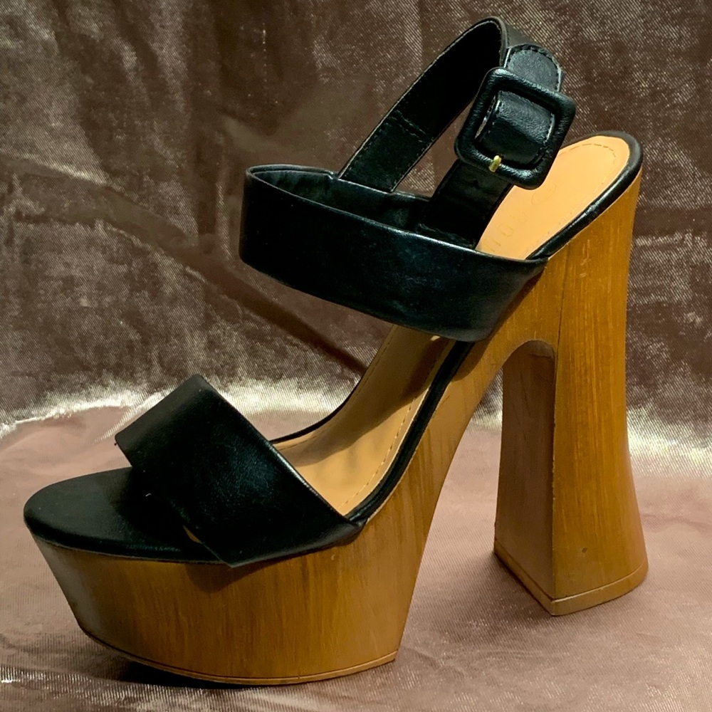 Rouge Platform Heels